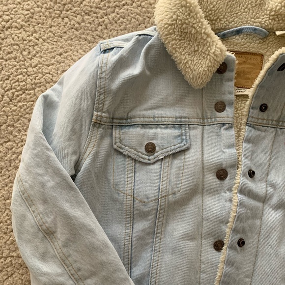 NWOT Levi’s Original Sherpa Trucker Jacket - Picture 2 of 6
